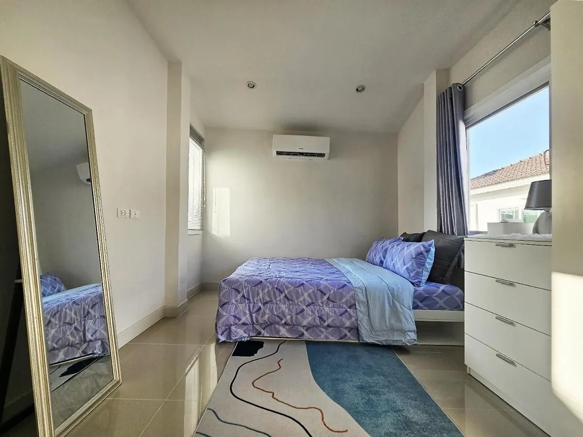 Sirihouse At Supalai Bella Thalang Phuket Villa Feriehus